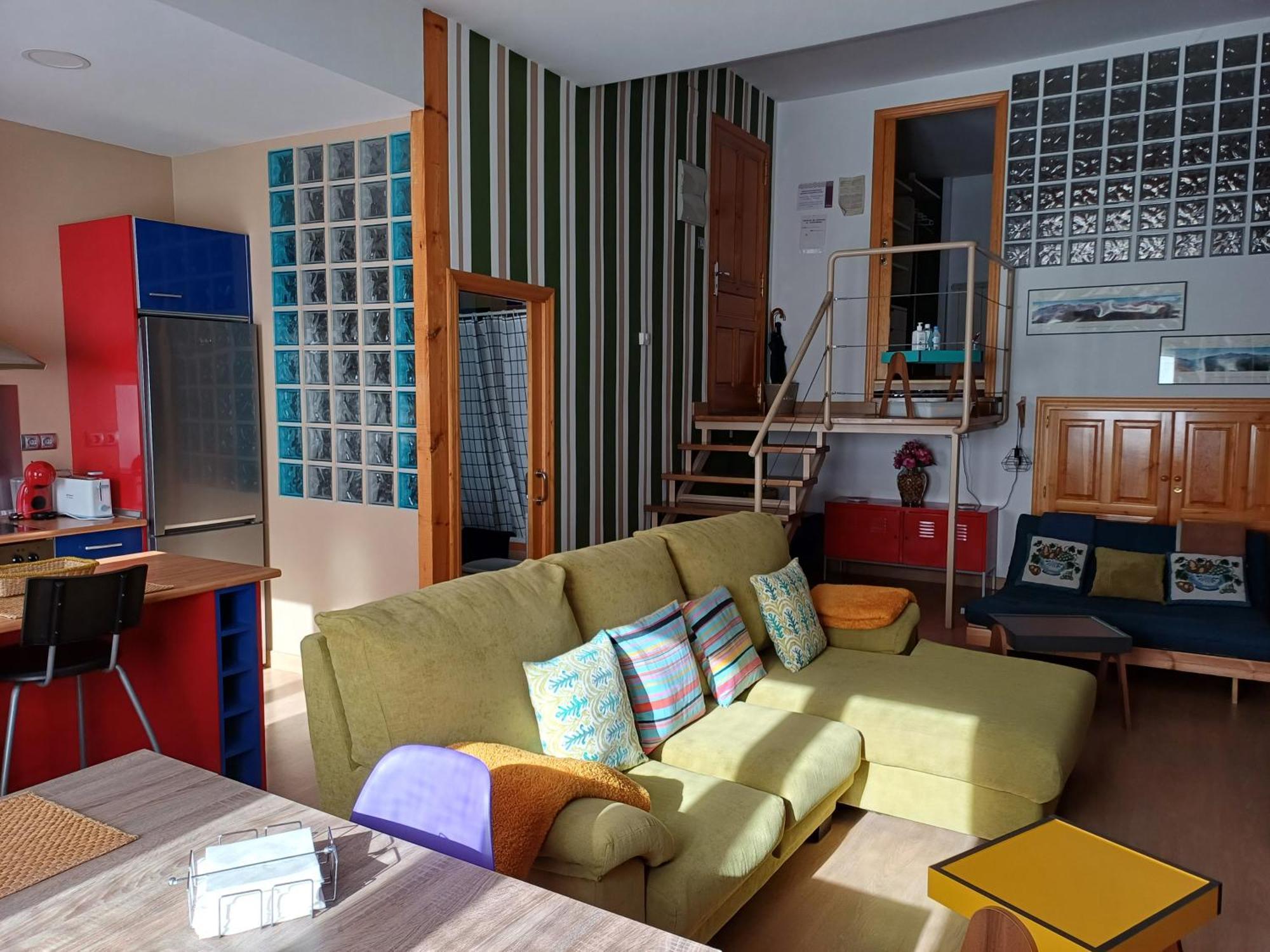 Apartamento Puerta Del Pirineo Sabiñánigo エクステリア 写真