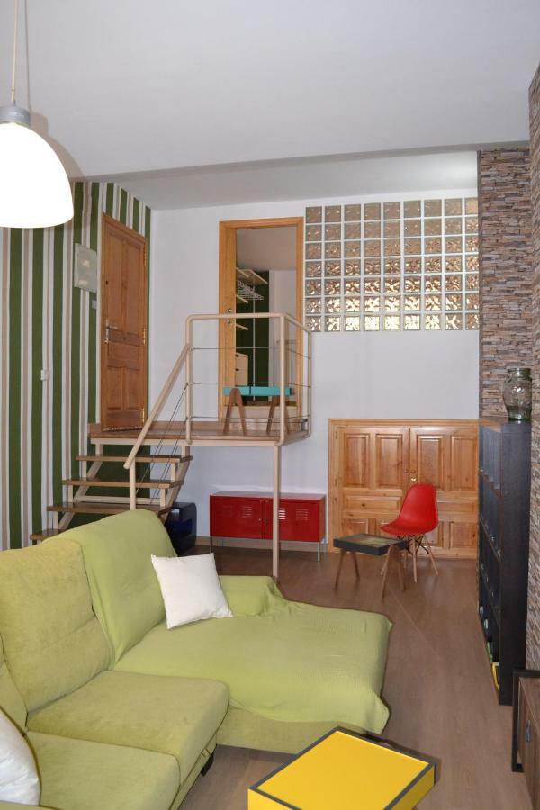 Apartamento Puerta Del Pirineo Sabiñánigo エクステリア 写真