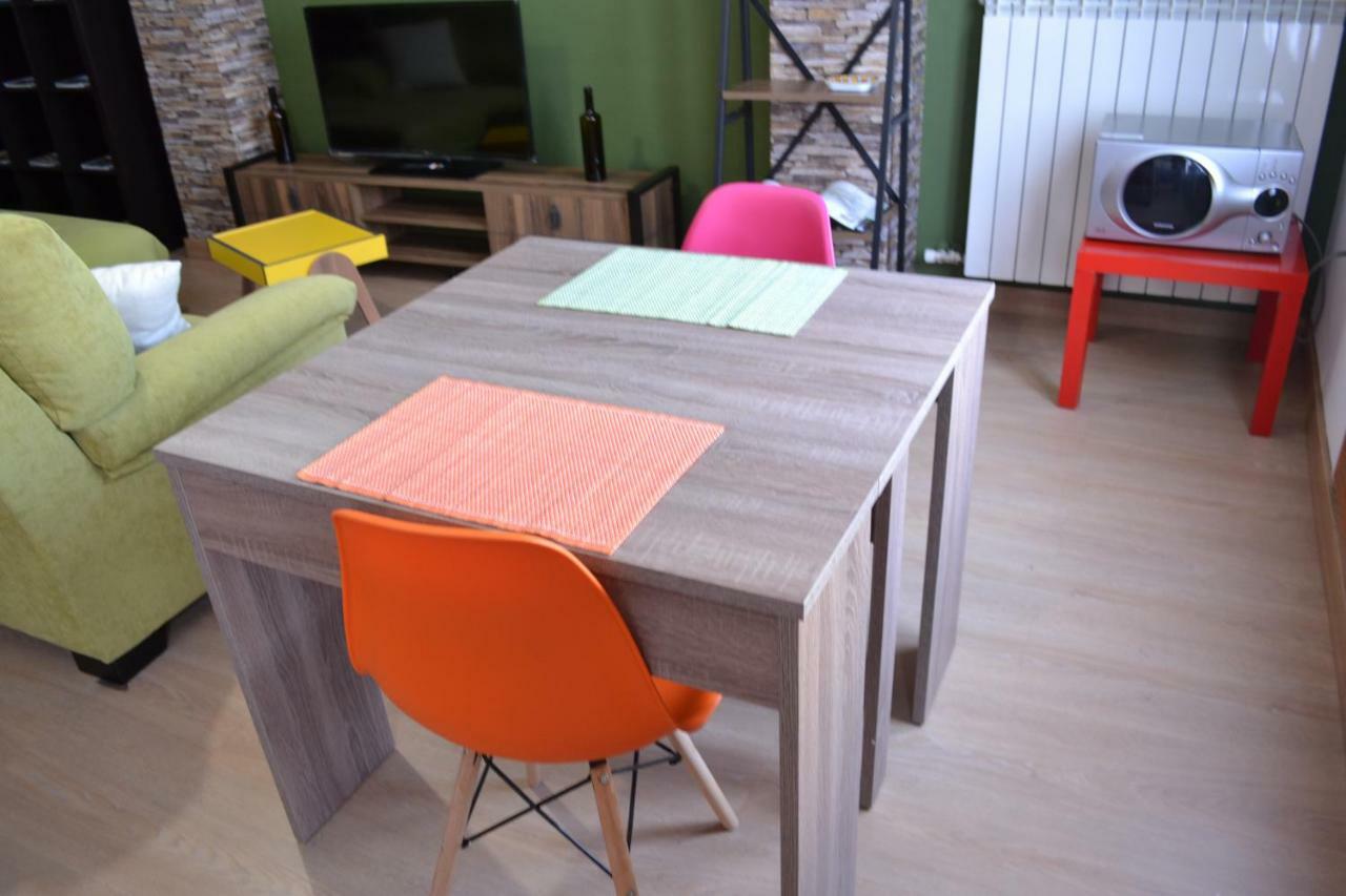 Apartamento Puerta Del Pirineo Sabiñánigo エクステリア 写真