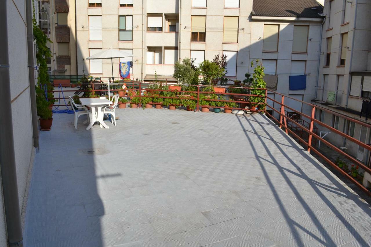 Apartamento Puerta Del Pirineo Sabiñánigo エクステリア 写真